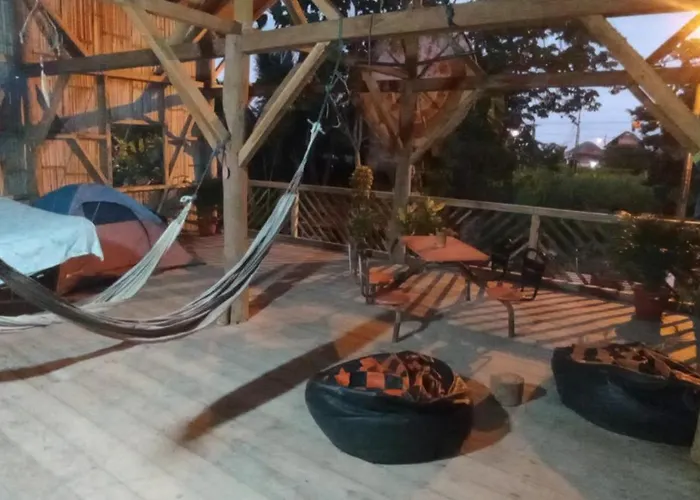 Hostal Camping Sin Fronteras Mompiche