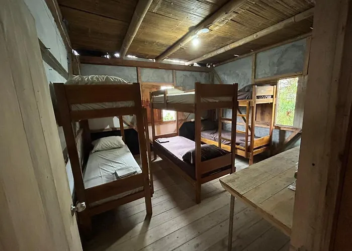 Hostal Camping Sin Fronteras Mompiche