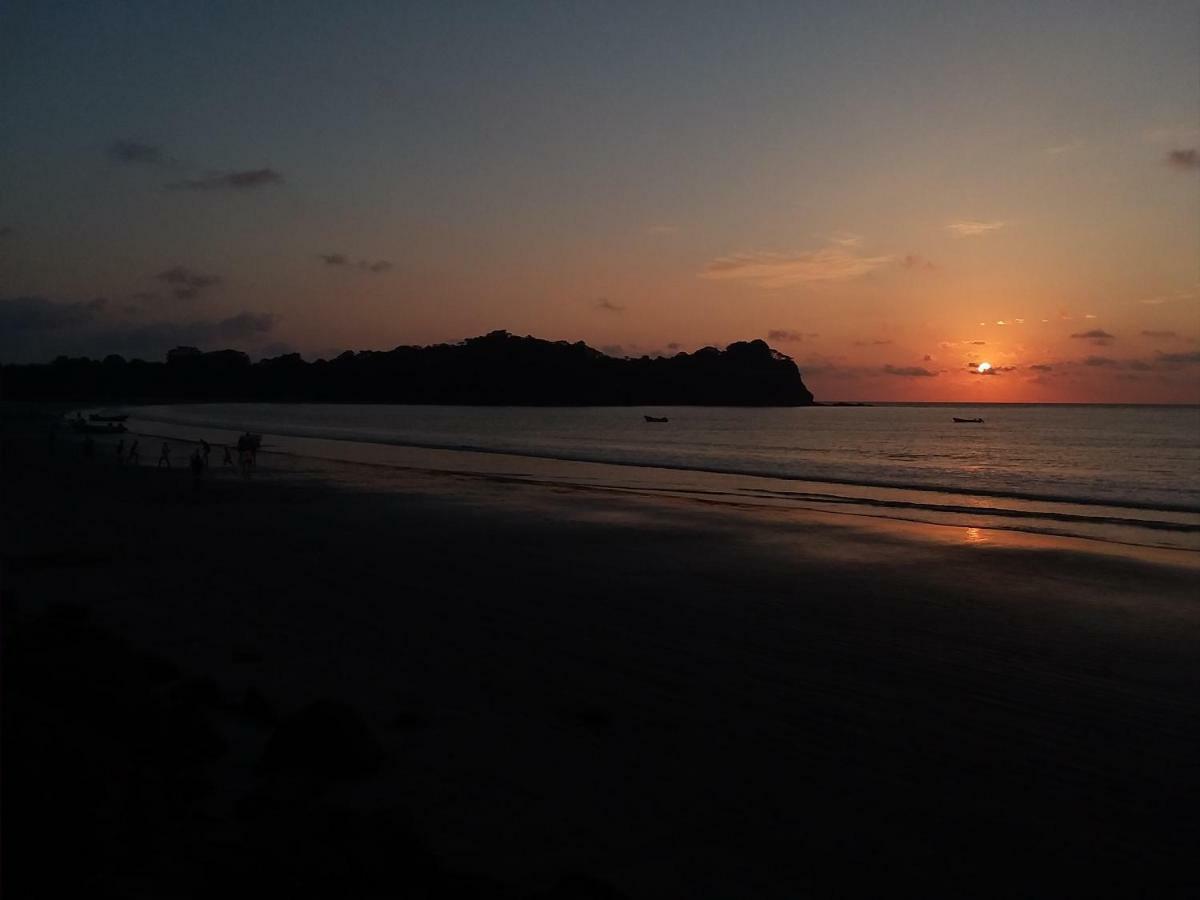 Campsite Sin Fronteras